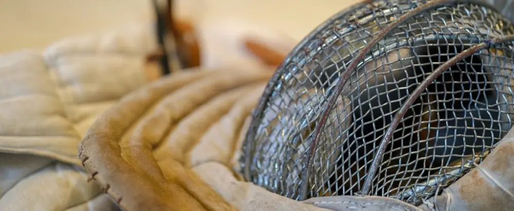 Der Kopfschutz des Paukanten: genannt 'Stierschädel'
